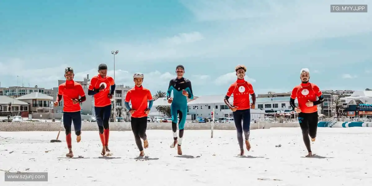 🏀 指尖轻点，高清直播让你身临其境！📱